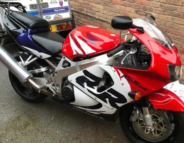 1999 Honda CBR900RR Fireblade (919)