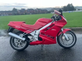 1992 Honda VFR750F (RC24/36)