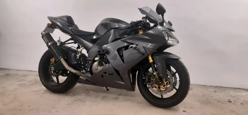 2005 Kawasaki Ninja ZX-10R ABS