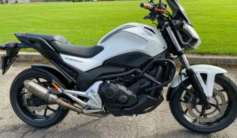 
								2015 Honda NC750SA full									