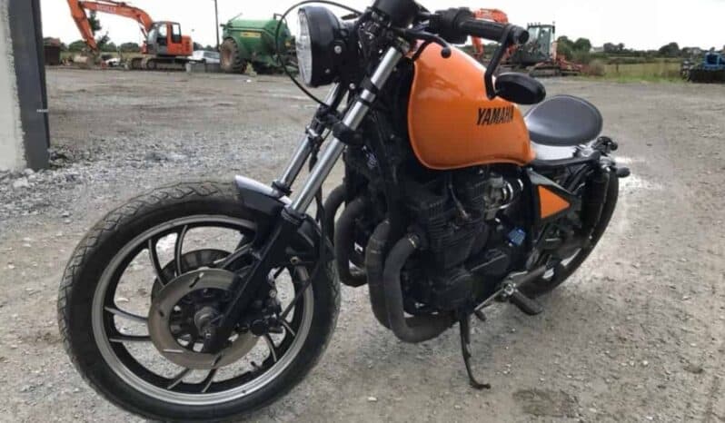 
								1982 Yamaha XJ750 full									