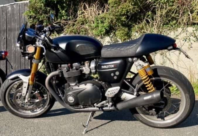 
								2016 Triumph Thruxton 1200 R full									