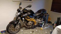 
										2008 Aprilia Shiver 750 full									