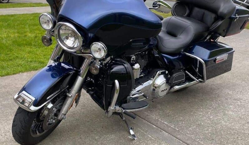 
								2012 Harley-Davidson Electra Glide Ultra Limited (FLHTK) full									