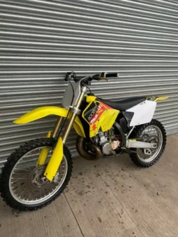 
										2008 Suzuki RM-Z250 full									