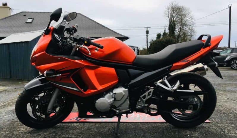 
								2009 Suzuki GSX650F full									