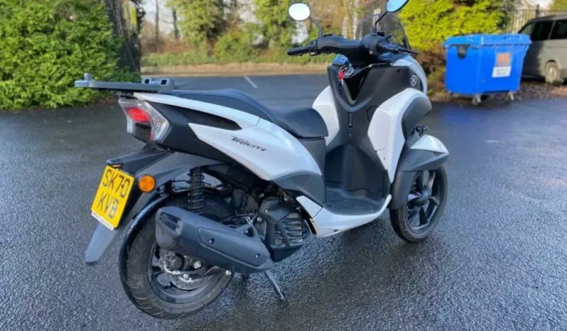 
								2020 Yamaha Tricity (MW125) full									