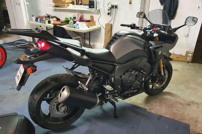 
								2012 Yamaha FZ8N full									