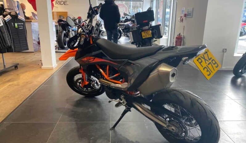 
								2021 KTM 690 SMC R full									