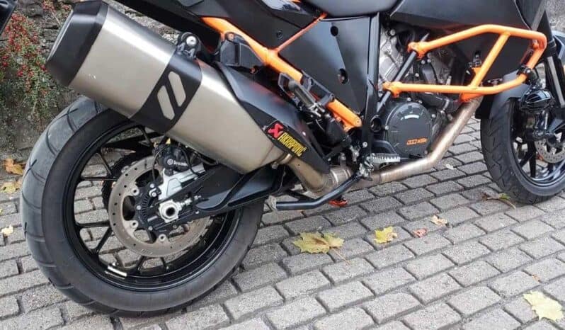 
								2016 KTM 1050 Adventure full									